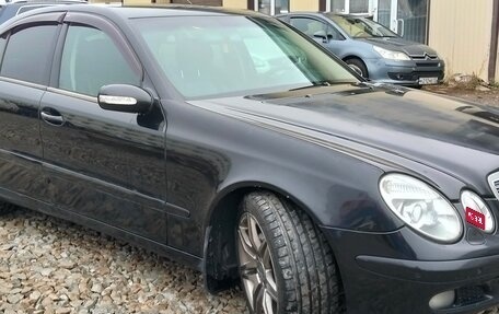 Mercedes-Benz E-Класс, 2005 год, 730 000 рублей, 6 фотография