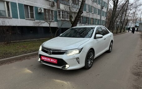 Toyota Camry, 2016 год, 1 600 000 рублей, 7 фотография