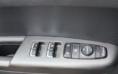 KIA Sportage IV рестайлинг, 2020 год, 2 350 000 рублей, 12 фотография