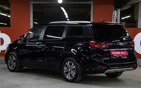 KIA Carnival III, 2018 год, 2 849 000 рублей, 7 фотография