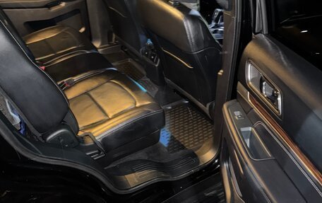 Ford Explorer VI, 2019 год, 3 300 000 рублей, 13 фотография