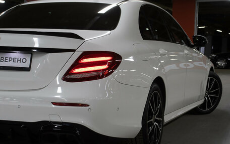Mercedes-Benz E-Класс, 2018 год, 2 749 000 рублей, 24 фотография