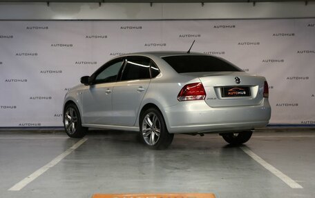 Volkswagen Polo VI (EU Market), 2013 год, 900 000 рублей, 5 фотография