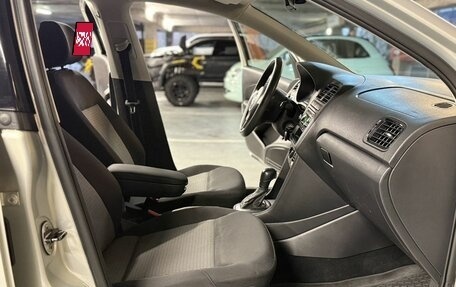 Volkswagen Polo VI (EU Market), 2013 год, 900 000 рублей, 22 фотография