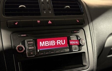 Volkswagen Polo VI (EU Market), 2013 год, 900 000 рублей, 18 фотография