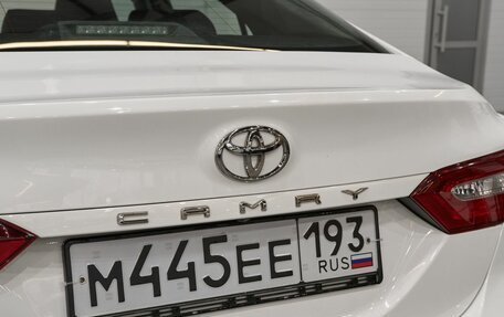 Toyota Camry, 2019 год, 2 200 000 рублей, 7 фотография