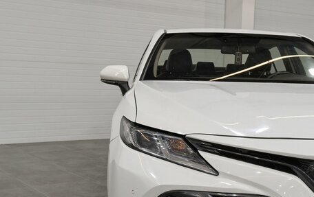 Toyota Camry, 2019 год, 2 200 000 рублей, 11 фотография