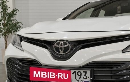 Toyota Camry, 2019 год, 2 200 000 рублей, 12 фотография