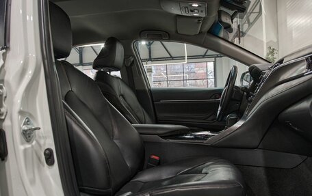 Toyota Camry, 2019 год, 2 200 000 рублей, 26 фотография