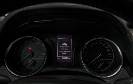 Toyota Camry, 2019 год, 2 200 000 рублей, 29 фотография