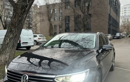 Volkswagen Passat B8 рестайлинг, 2017 год, 2 050 000 рублей, 5 фотография