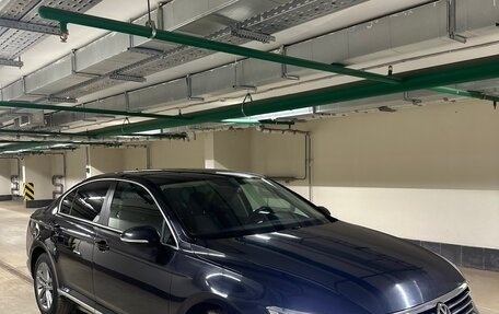 Volkswagen Passat B8 рестайлинг, 2017 год, 2 050 000 рублей, 10 фотография