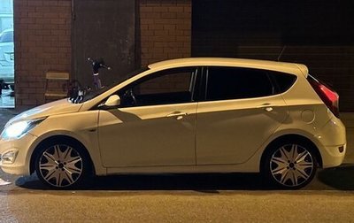 Hyundai Solaris II рестайлинг, 2016 год, 660 000 рублей, 1 фотография