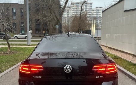 Volkswagen Passat B8 рестайлинг, 2017 год, 2 050 000 рублей, 16 фотография