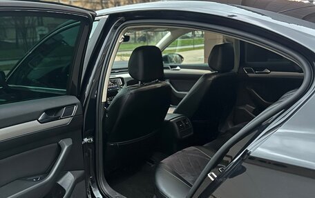 Volkswagen Passat B8 рестайлинг, 2017 год, 2 050 000 рублей, 35 фотография