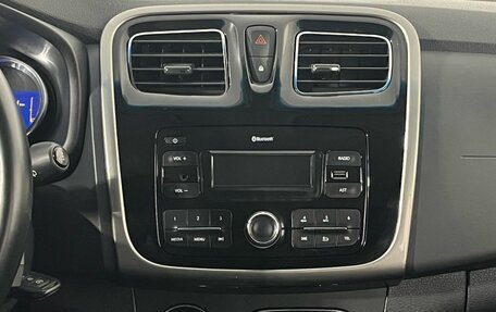 Renault Sandero II рестайлинг, 2018 год, 940 000 рублей, 11 фотография