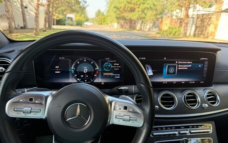 Mercedes-Benz E-Класс, 2020 год, 4 535 000 рублей, 15 фотография