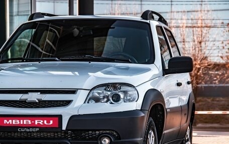 Chevrolet Niva I рестайлинг, 2018 год, 730 000 рублей, 10 фотография