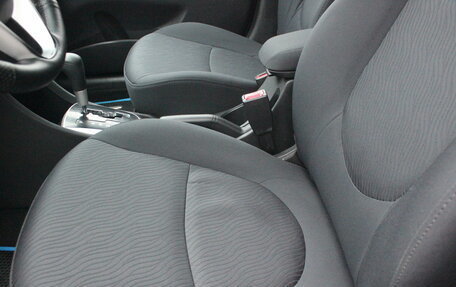 Hyundai Solaris II рестайлинг, 2012 год, 737 000 рублей, 11 фотография