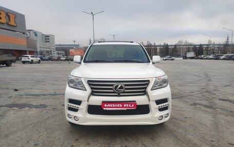 Lexus LX III, 2011 год, 4 200 000 рублей, 1 фотография