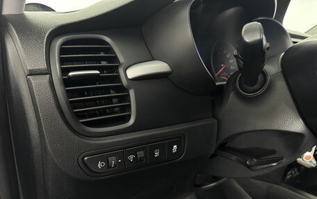 KIA Rio IV, 2018 год, 1 400 000 рублей, 9 фотография