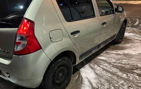 Renault Sandero I, 2013 год, 620 000 рублей, 4 фотография