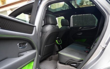 Bentley Bentayga I, 2025 год, 39 500 000 рублей, 14 фотография
