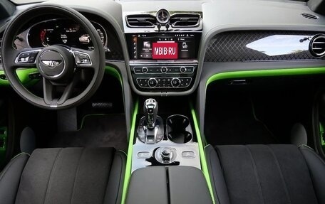 Bentley Bentayga I, 2025 год, 39 500 000 рублей, 10 фотография