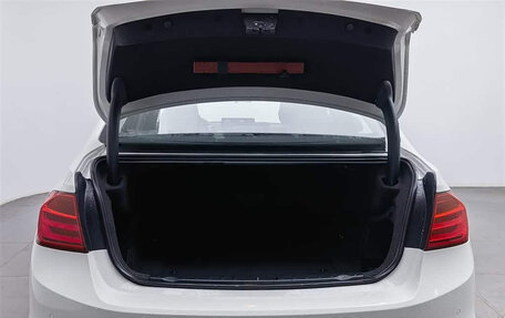 BMW 3 серия, 2013 год, 1 600 000 рублей, 10 фотография