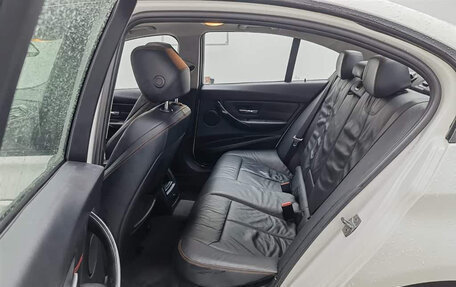 BMW 3 серия, 2013 год, 1 600 000 рублей, 9 фотография