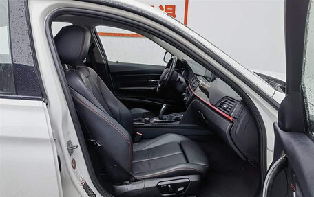 BMW 3 серия, 2013 год, 1 600 000 рублей, 15 фотография