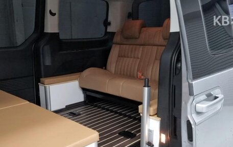 Hyundai Staria, 2025 год, 5 600 010 рублей, 10 фотография