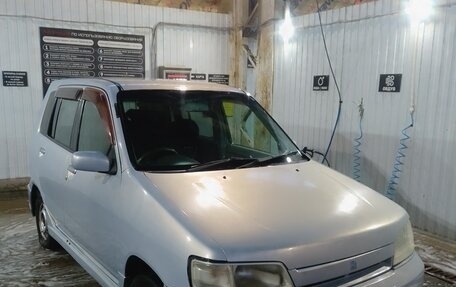 Nissan Cube II, 2001 год, 215 000 рублей, 3 фотография