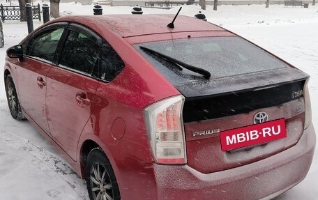 Toyota Prius, 2010 год, 890 000 рублей, 3 фотография