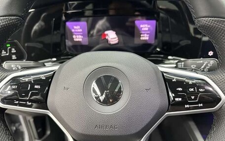 Volkswagen Golf VIII, 2022 год, 2 050 000 рублей, 10 фотография