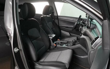 Hyundai Tucson III, 2018 год, 2 070 000 рублей, 8 фотография