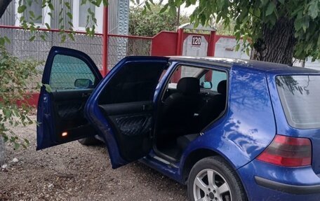 Volkswagen Golf IV, 2000 год, 400 000 рублей, 3 фотография