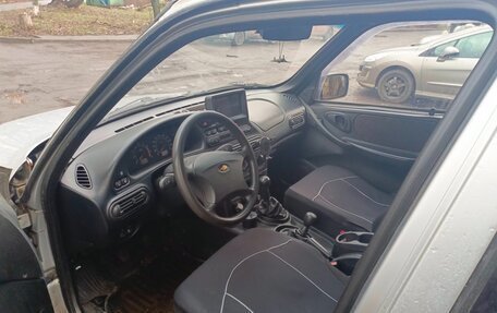 Chevrolet Niva I рестайлинг, 2006 год, 165 000 рублей, 13 фотография