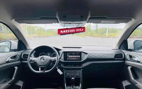 Volkswagen T-Cross I, 2021 год, 1 250 000 рублей, 7 фотография