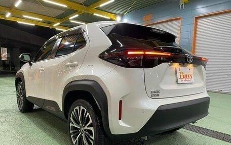 Toyota Yaris Cross, 2021 год, 1 607 000 рублей, 5 фотография