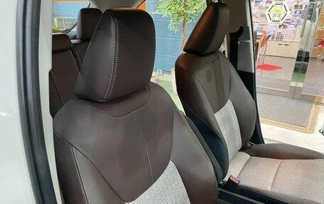 Toyota Yaris Cross, 2021 год, 1 607 000 рублей, 21 фотография