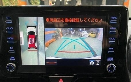 Toyota Yaris Cross, 2021 год, 1 607 000 рублей, 12 фотография