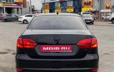 Volkswagen Jetta VI, 2011 год, 815 000 рублей, 5 фотография