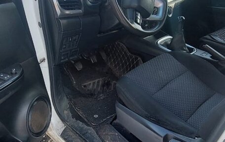 Toyota Hilux VIII, 2021 год, 3 500 000 рублей, 5 фотография