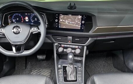 Volkswagen Jetta VII, 2021 год, 1 560 000 рублей, 6 фотография