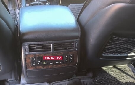 Toyota Land Cruiser 200, 2011 год, 3 850 000 рублей, 10 фотография