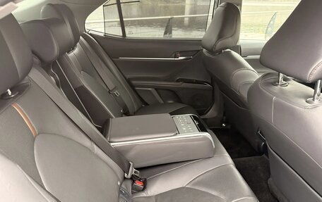 Toyota Camry, 2018 год, 2 850 000 рублей, 14 фотография