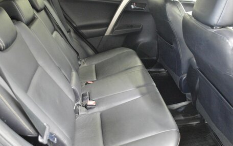 Toyota RAV4, 2013 год, 1 990 000 рублей, 13 фотография