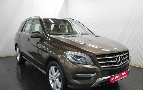 Mercedes-Benz M-Класс, 2012 год, 2 150 000 рублей, 3 фотография