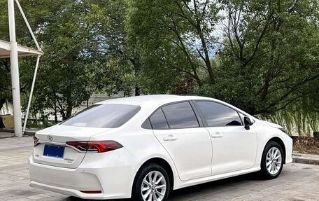 Toyota Corolla, 2021 год, 1 250 000 рублей, 4 фотография